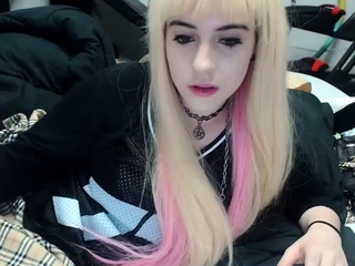 Close up MiLF getting it in the ass